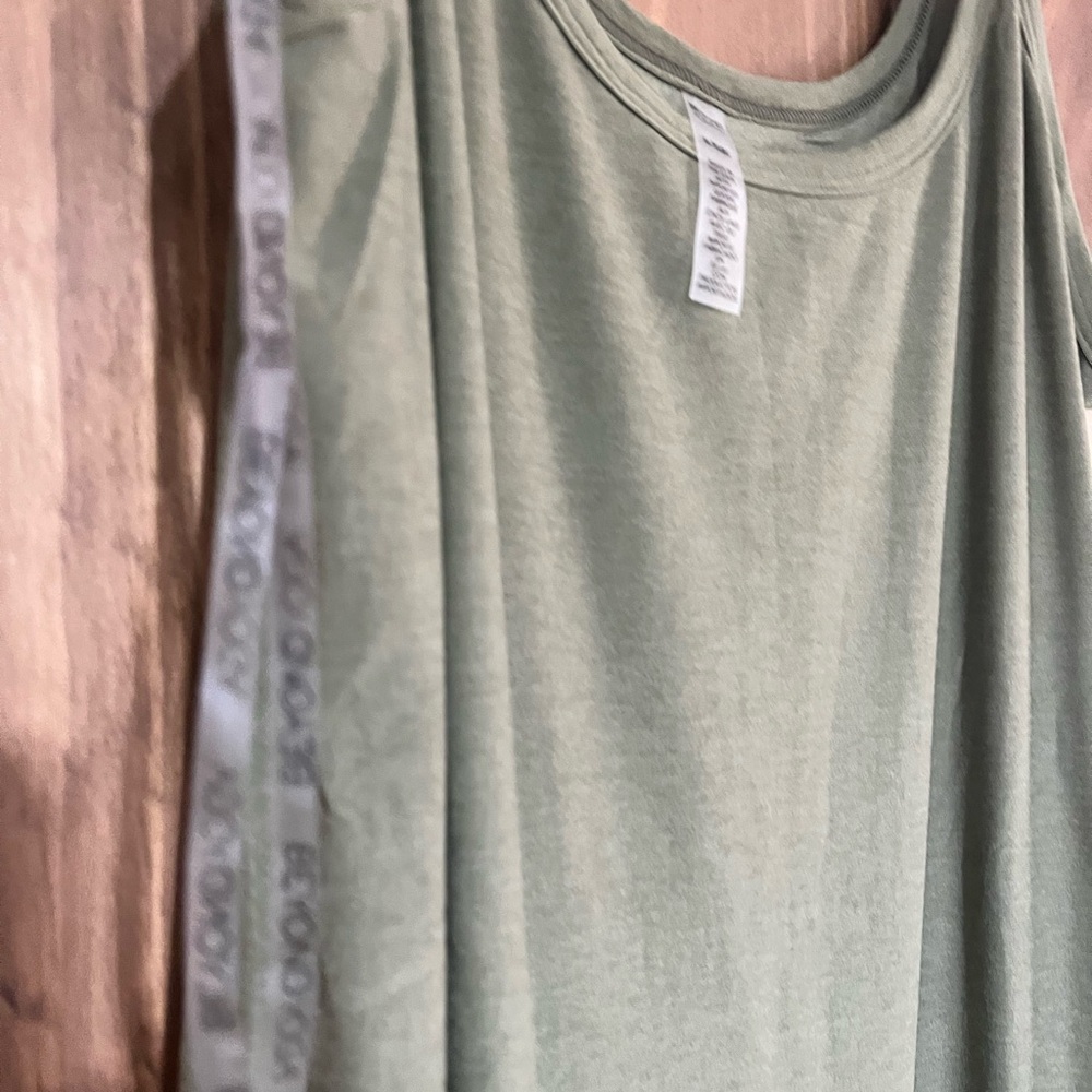 Beyond Yoga Women’s Olive Green Sleeveless Maxi Dress - Picture 5 of 11